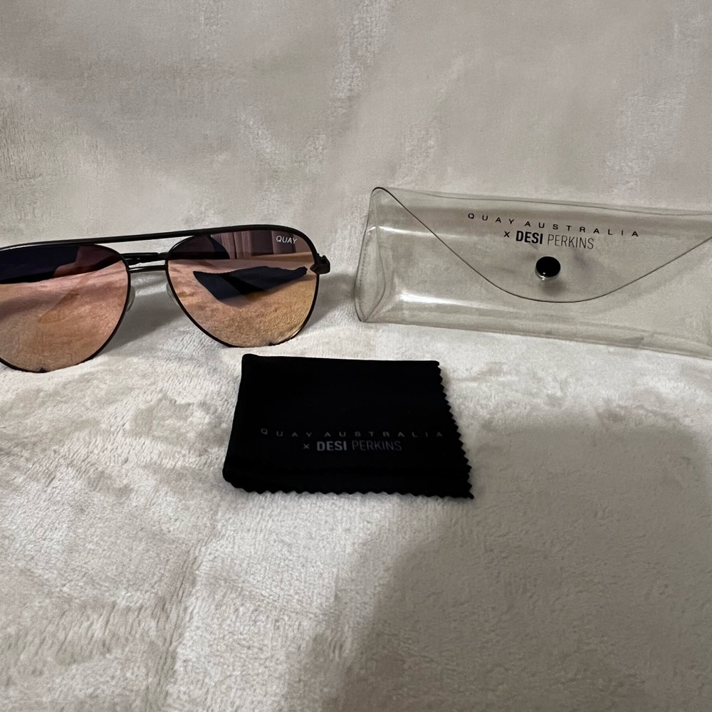 Quay Australia aviator sunglasses